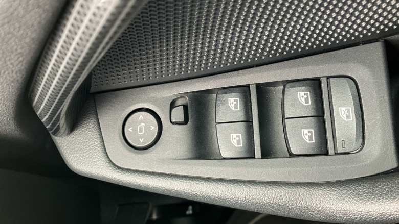 BMW 2 Series 218i [136] Sport 4dr DCT [Live Cockpit Prof] Petrol Saloon